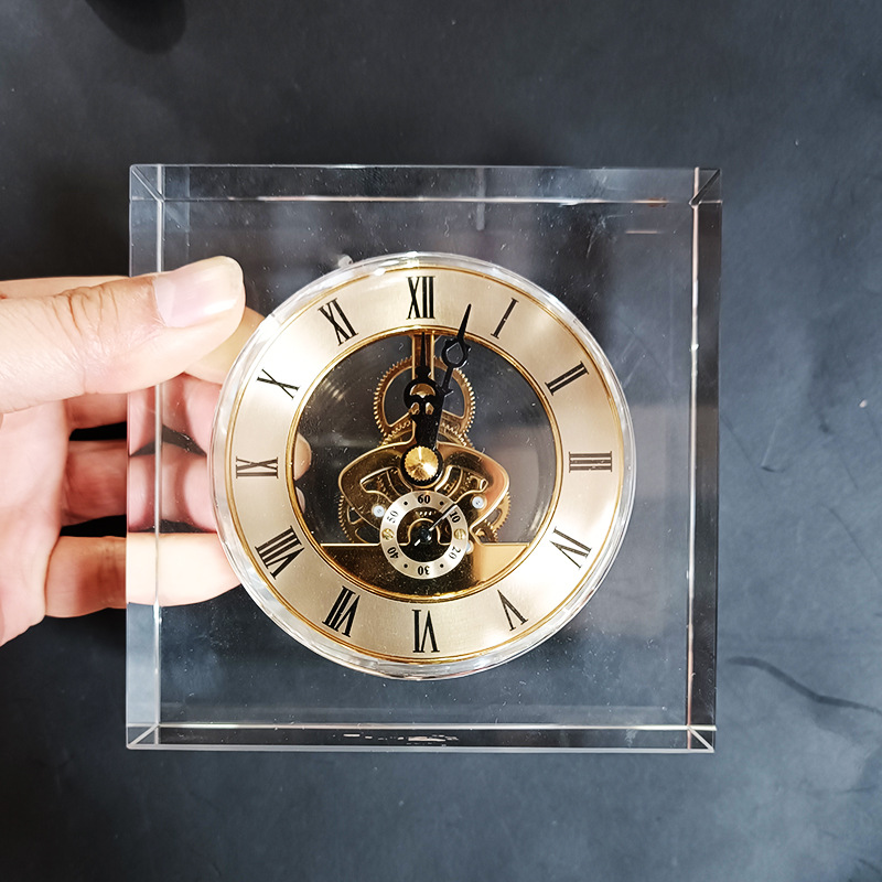 Accessories For Your Gaming Room - Horloge de table silencieuse en cristal,